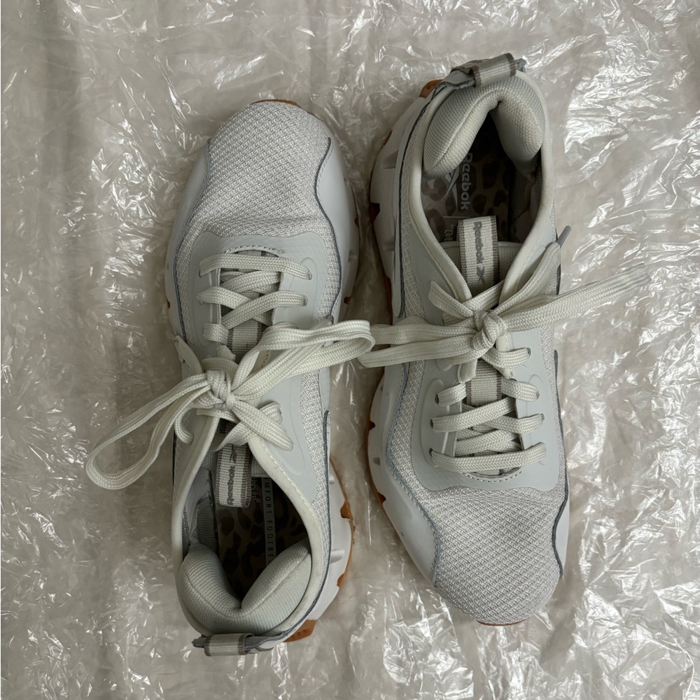 reebok women’s shoes